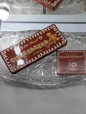 Too Faced Gingerbread Spice Eyeshadow Palette